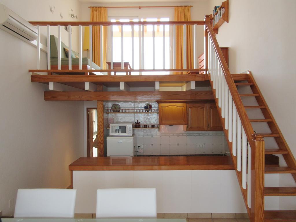 Astbury Apartments Ses Basses エス・カロ エクステリア 写真